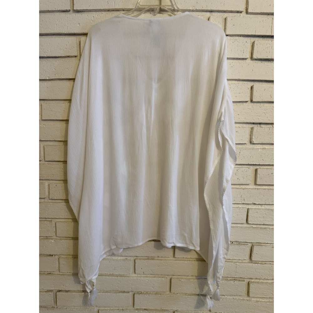 Chico's White Embroidered Poncho Top S/M - White Boho Chic Topper Coverup - Picture 5 of 6